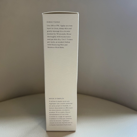 New OAK ESSENTIALS Renew Face Polish Exfoliator Full Size 100 ml / 3.4 fl oz - Picture 3 of 5